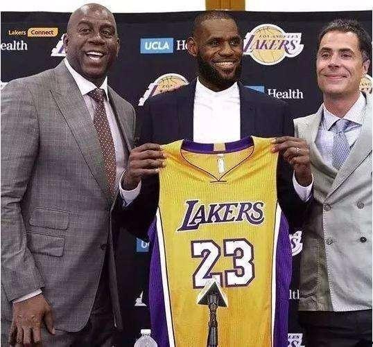 詹姆斯爆料南极人视频播放,视频播放背后的惊人真相